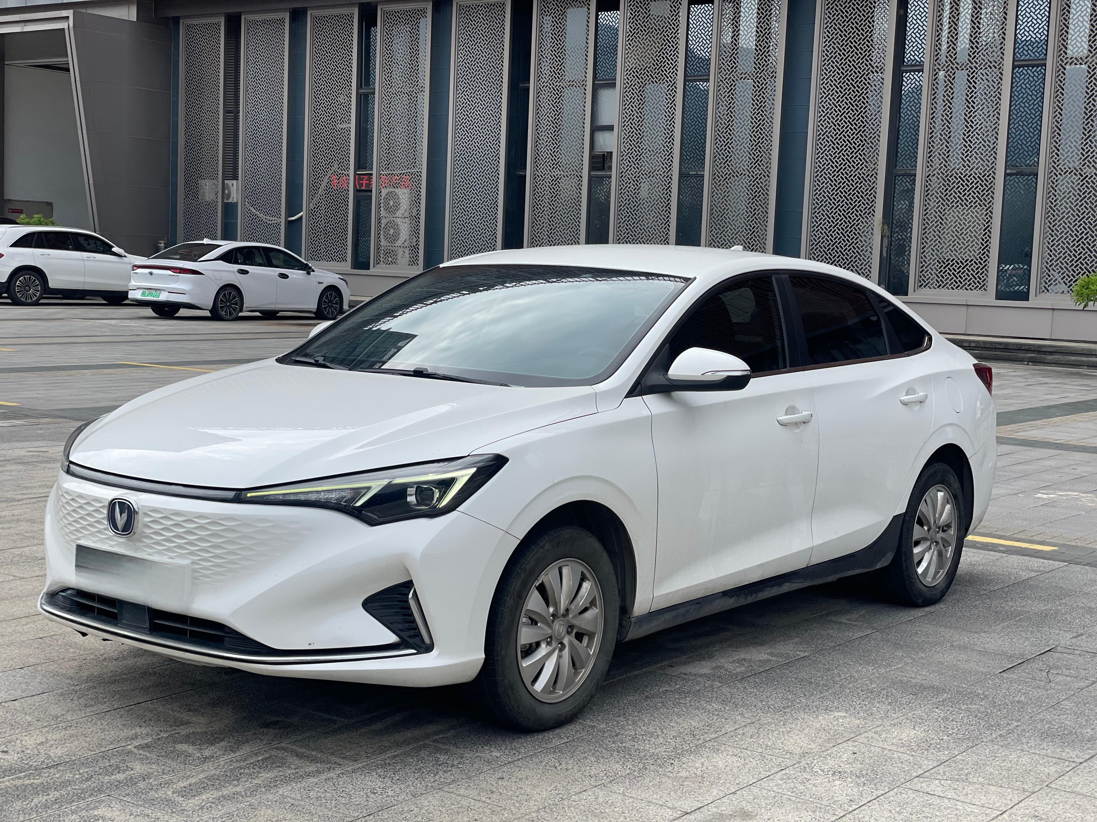 2022 Changan Eado EV460